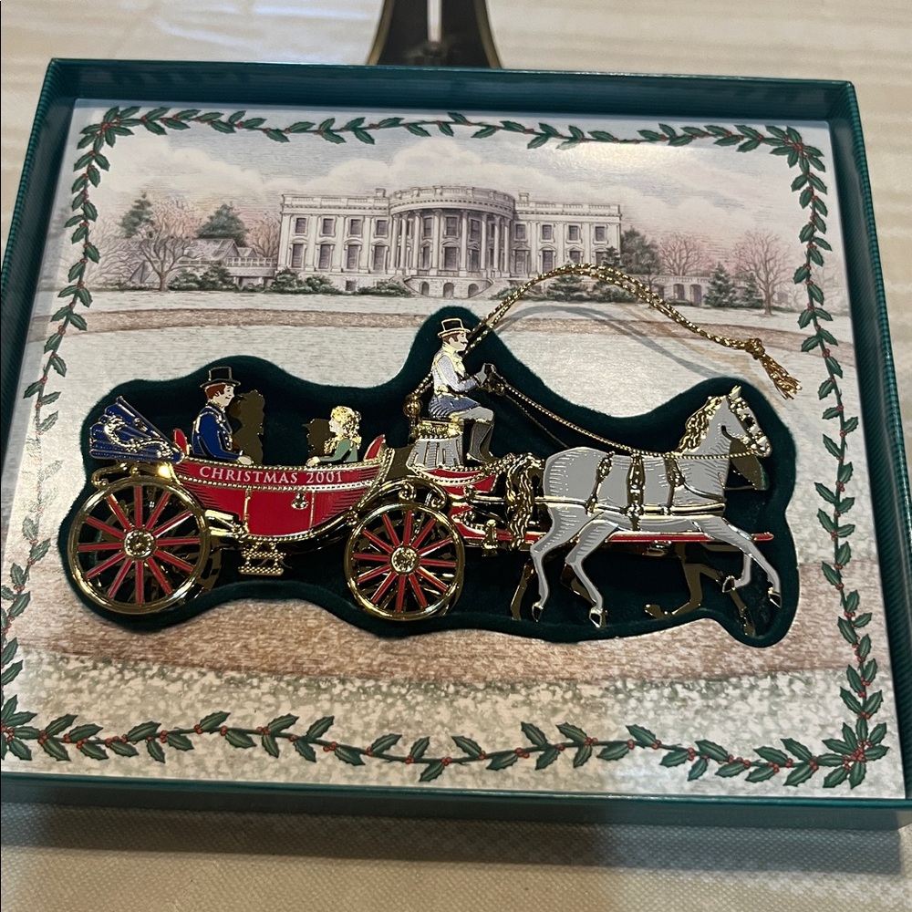 2001 White House Historical Association Boxed Christmas Ornament